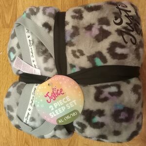 Justice 2-Piece Leopard Print Sleep Set